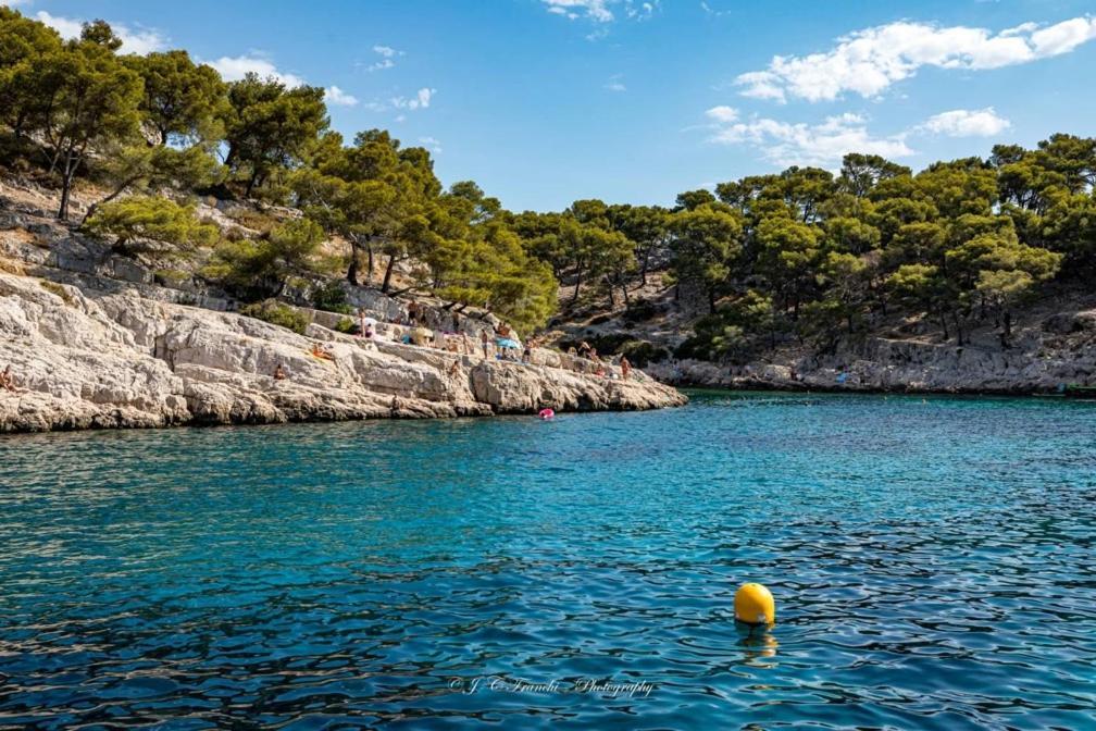 Villa La Grande Bastide Piscine Et Tennis Collectif Κασί Εξωτερικό φωτογραφία